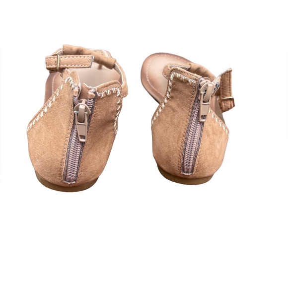 Restricted Women’s 9 Dayland T Strap Tan Flat Sandals, Boho Embroidered Sandals - Picture 5 of 10